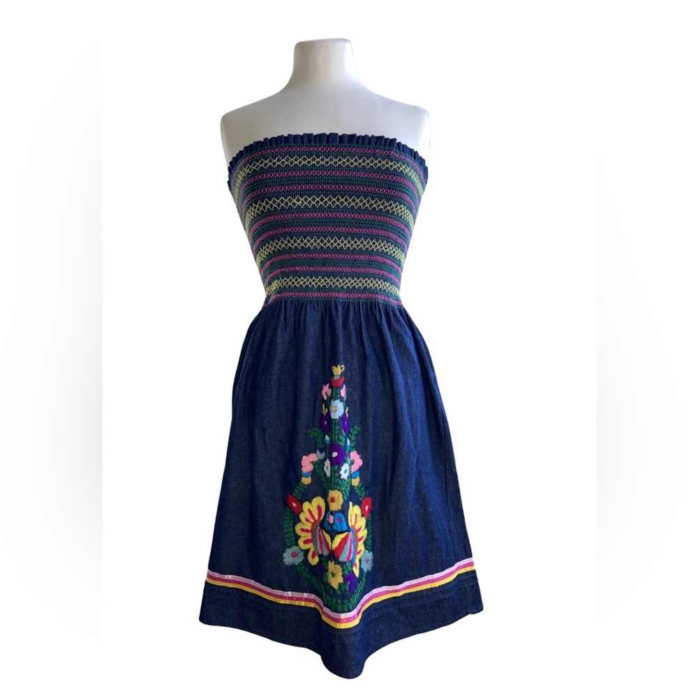 Vava by Joy Han Embroidered Denim Dress - excellent condition
